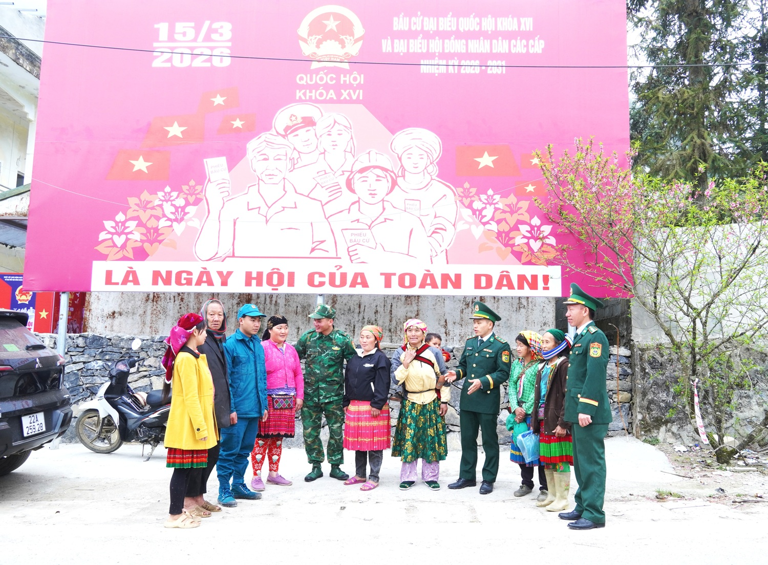 Tuyên Quang: Giữ vững biên cương, bảo vệ ngày hội lớn của toàn dân

